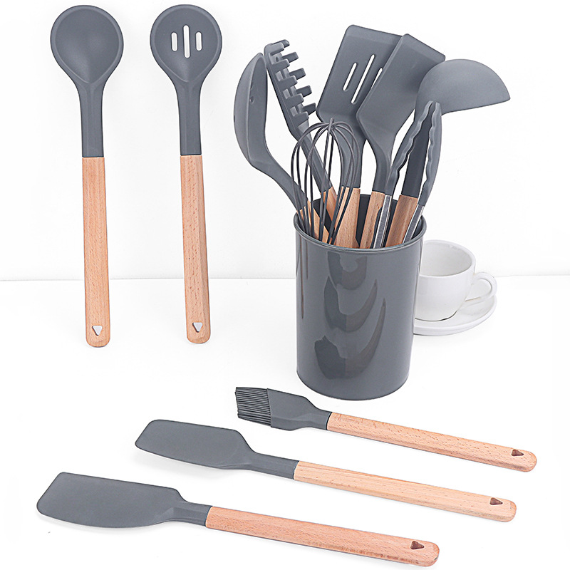 kitchen utensils